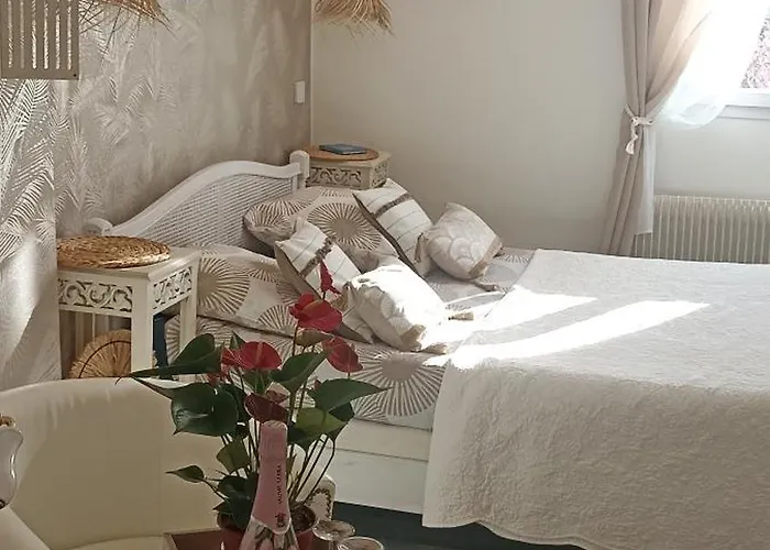 La Lucques Masabelle Pensjonat 3*